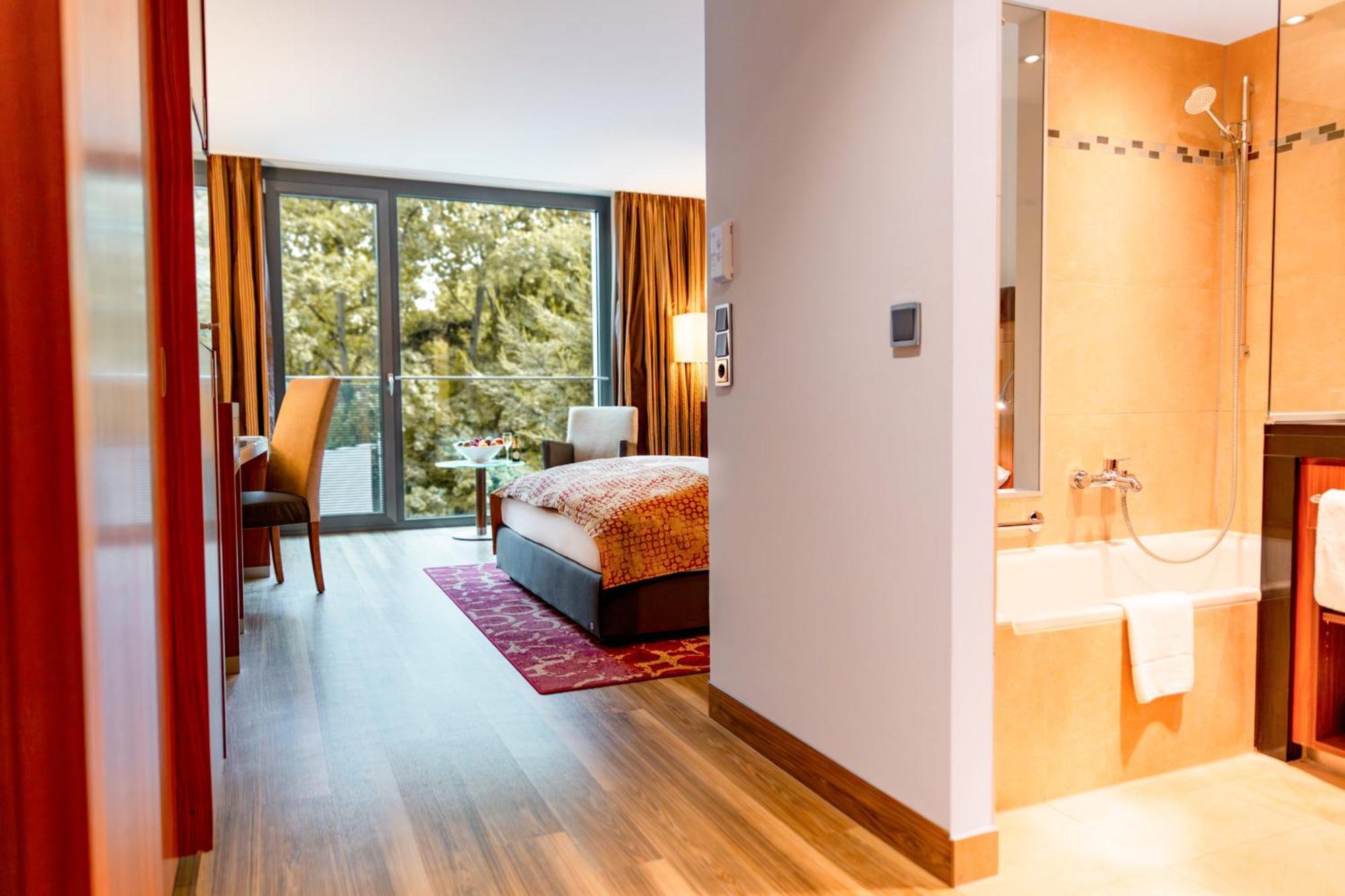 เฟฟเวอริต พาร์คโฮเทล Hotel ไมนซ์ ภายนอก รูปภาพ