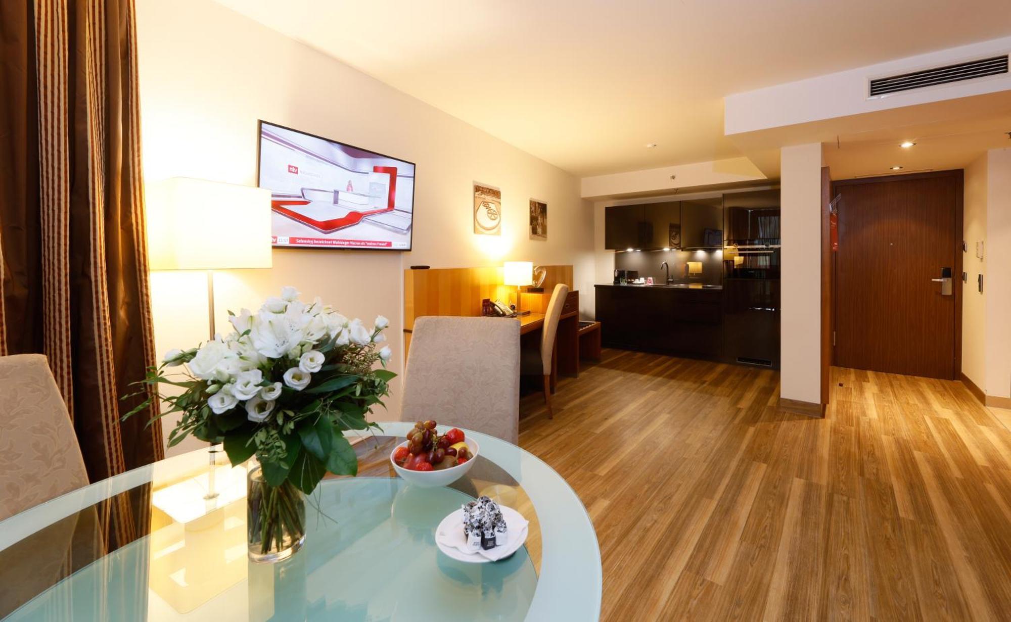 เฟฟเวอริต พาร์คโฮเทล Hotel ไมนซ์ ภายนอก รูปภาพ