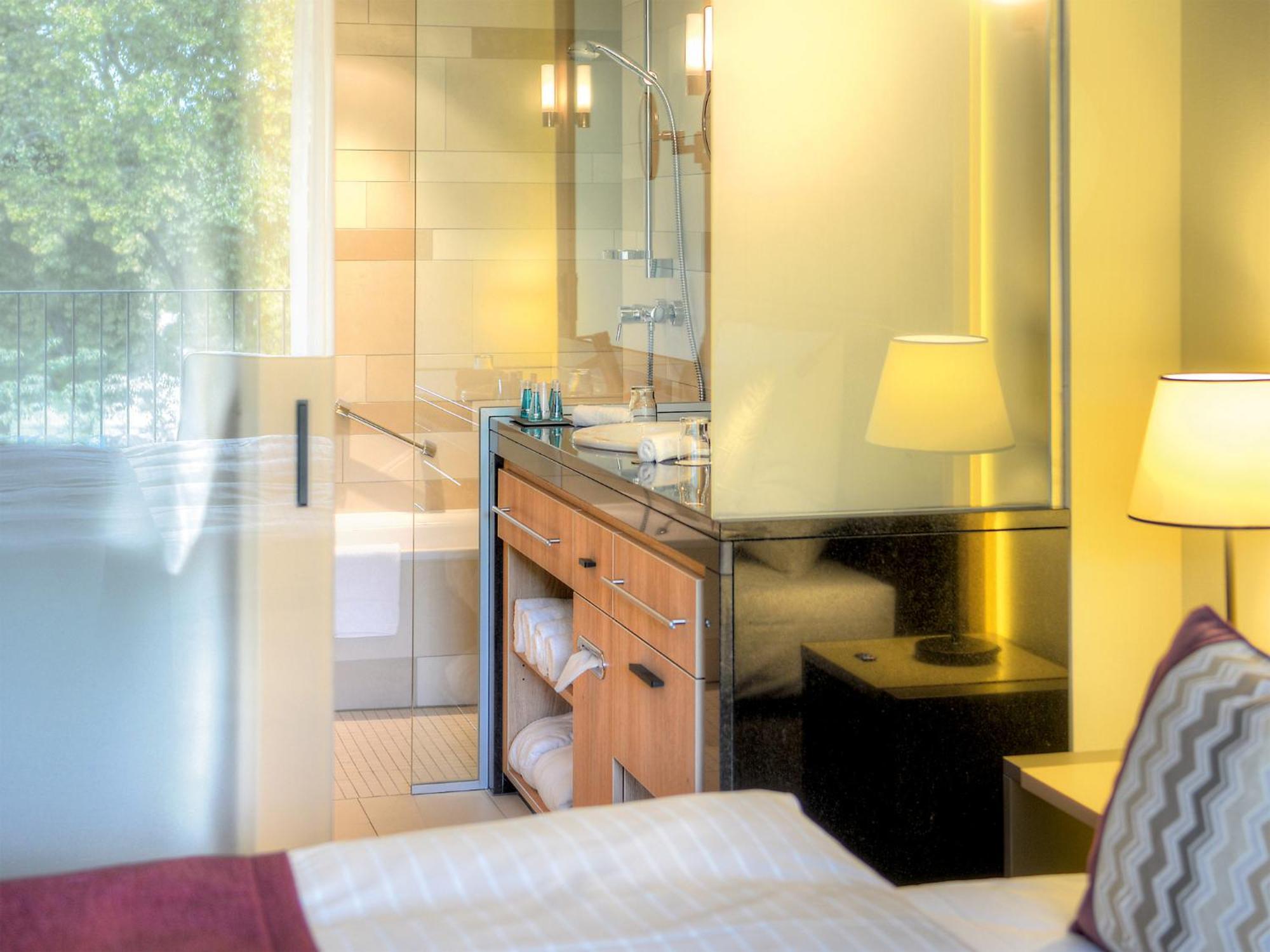 เฟฟเวอริต พาร์คโฮเทล Hotel ไมนซ์ ภายนอก รูปภาพ