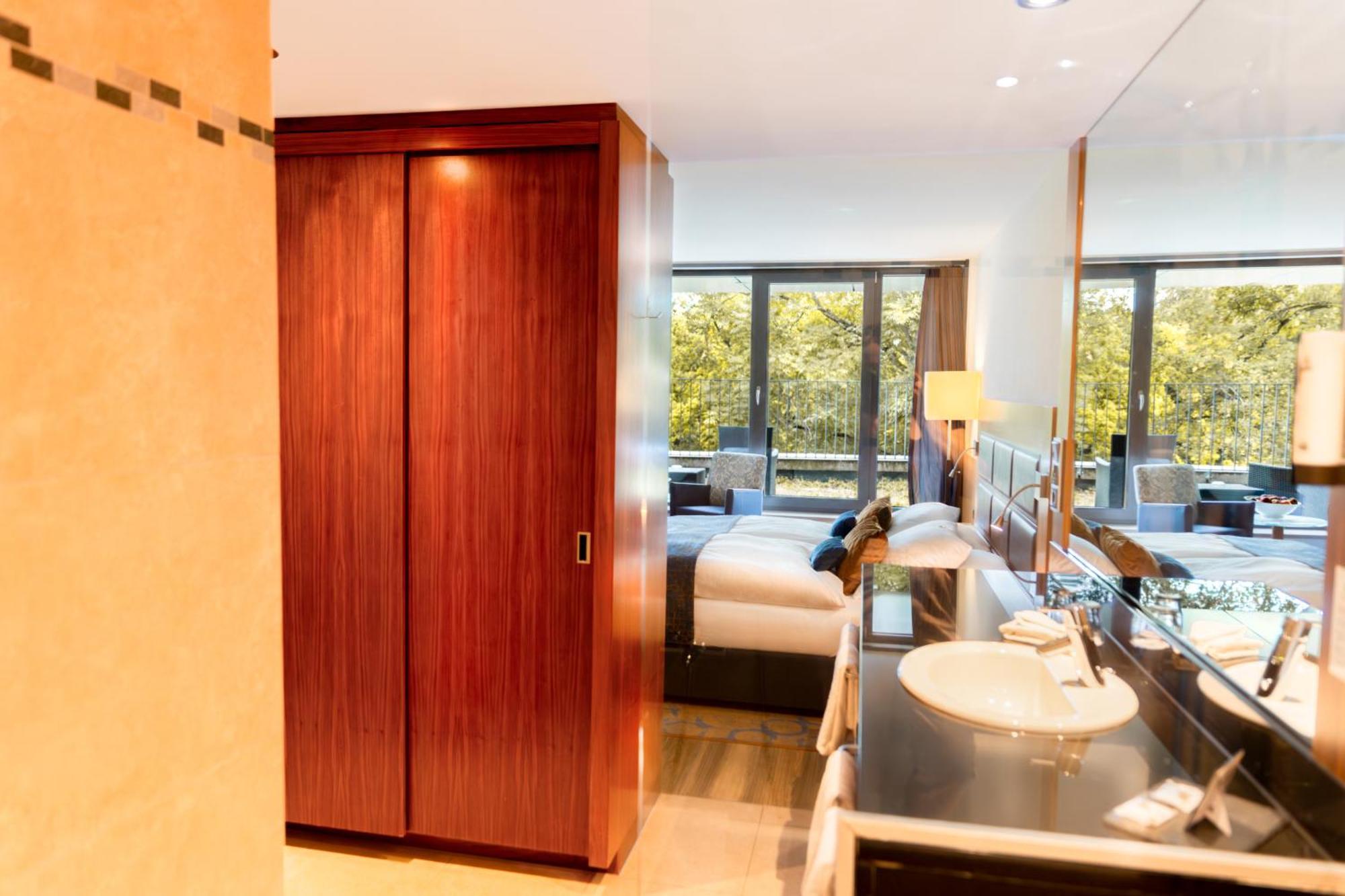 เฟฟเวอริต พาร์คโฮเทล Hotel ไมนซ์ ภายนอก รูปภาพ
